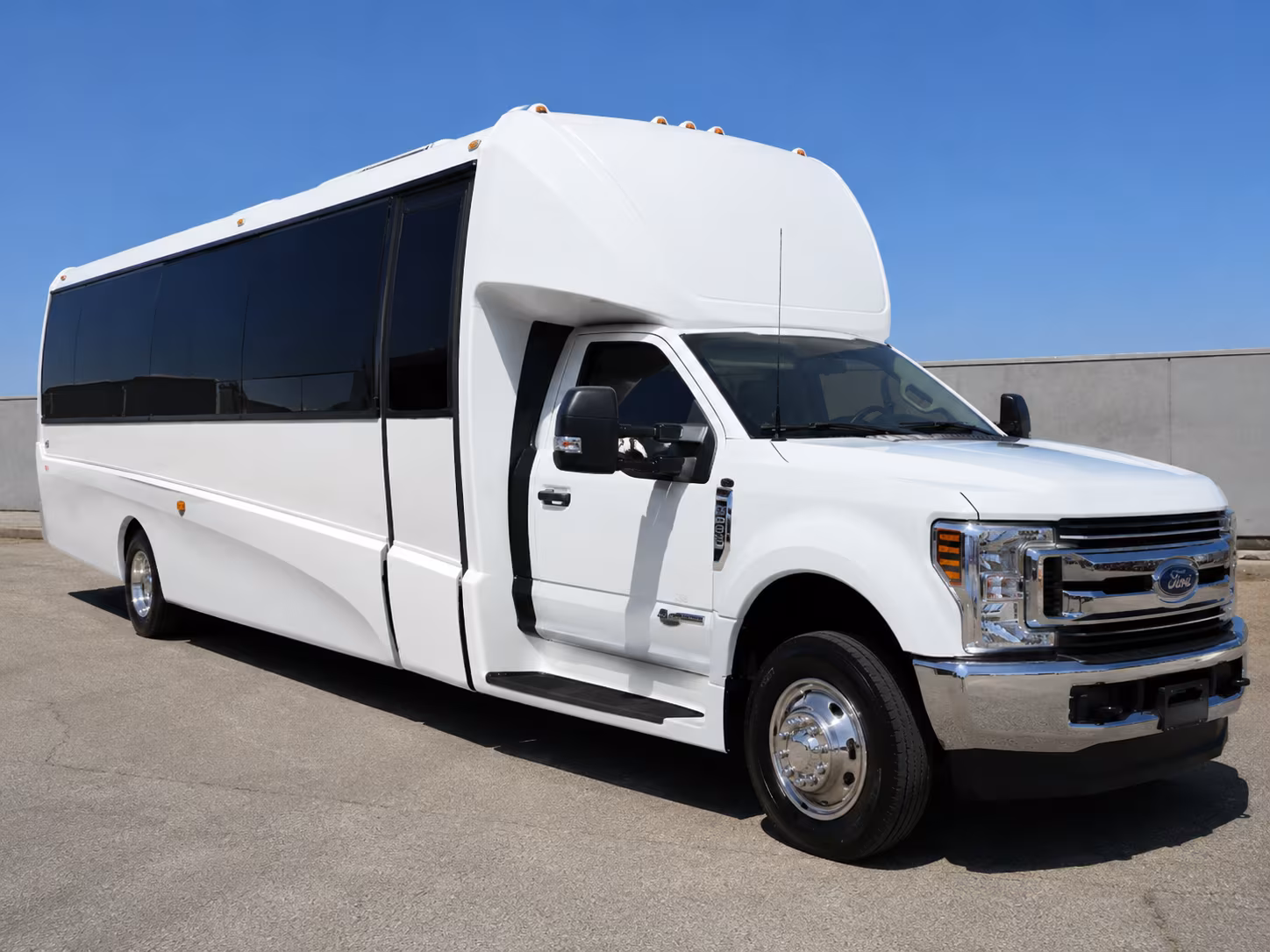 chico travel to chico concerts with a charter bus rental