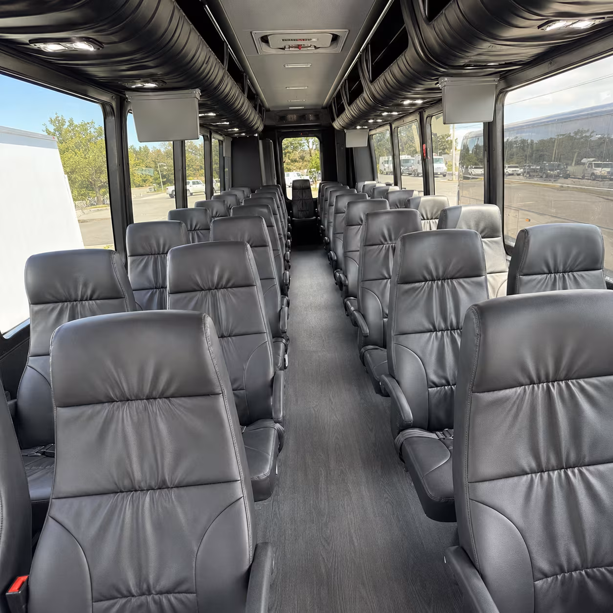 sacramento private shuttles for sacramento wedding guests
