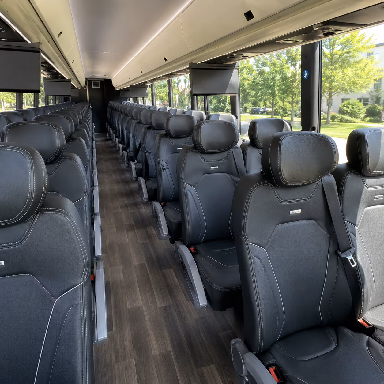 sacramento prom charter bus rentals in sacramento