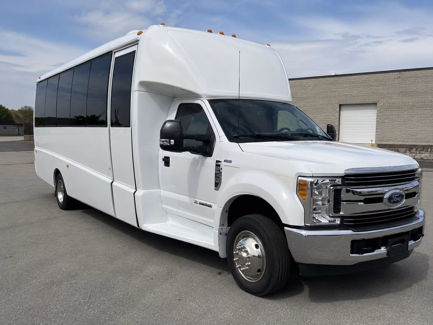 yuba city charter bus rentals for bachelor and bachelorette parties