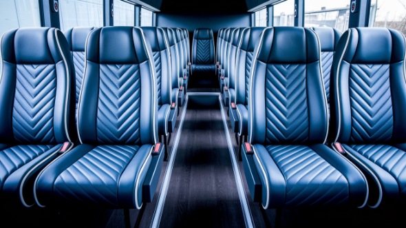 28 passenger minibus rental yuba city